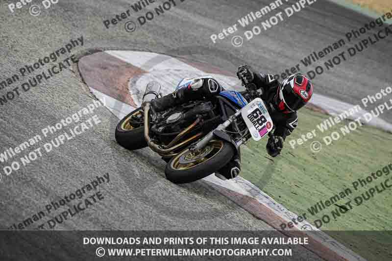 cadwell no limits trackday;cadwell park;cadwell park photographs;cadwell trackday photographs;enduro digital images;event digital images;eventdigitalimages;no limits trackdays;peter wileman photography;racing digital images;trackday digital images;trackday photos